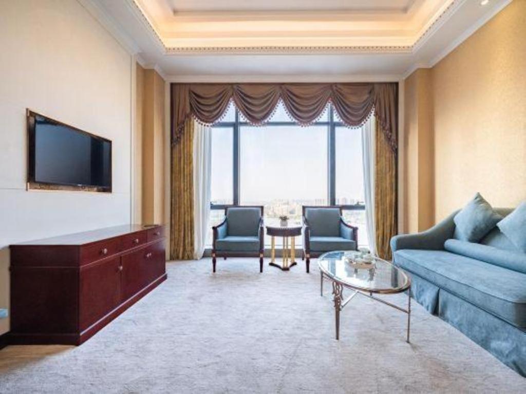Eurasia Convention International Hotel Ухань Экстерьер фото
