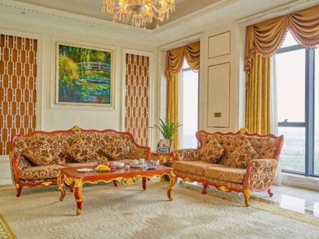 Eurasia Convention International Hotel Ухань Экстерьер фото